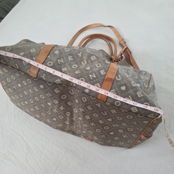 Vintage Dooney & Bourke Brown Spellout Heart Duffle Bag Carry-on Leather Brown - Picture 9 of 16